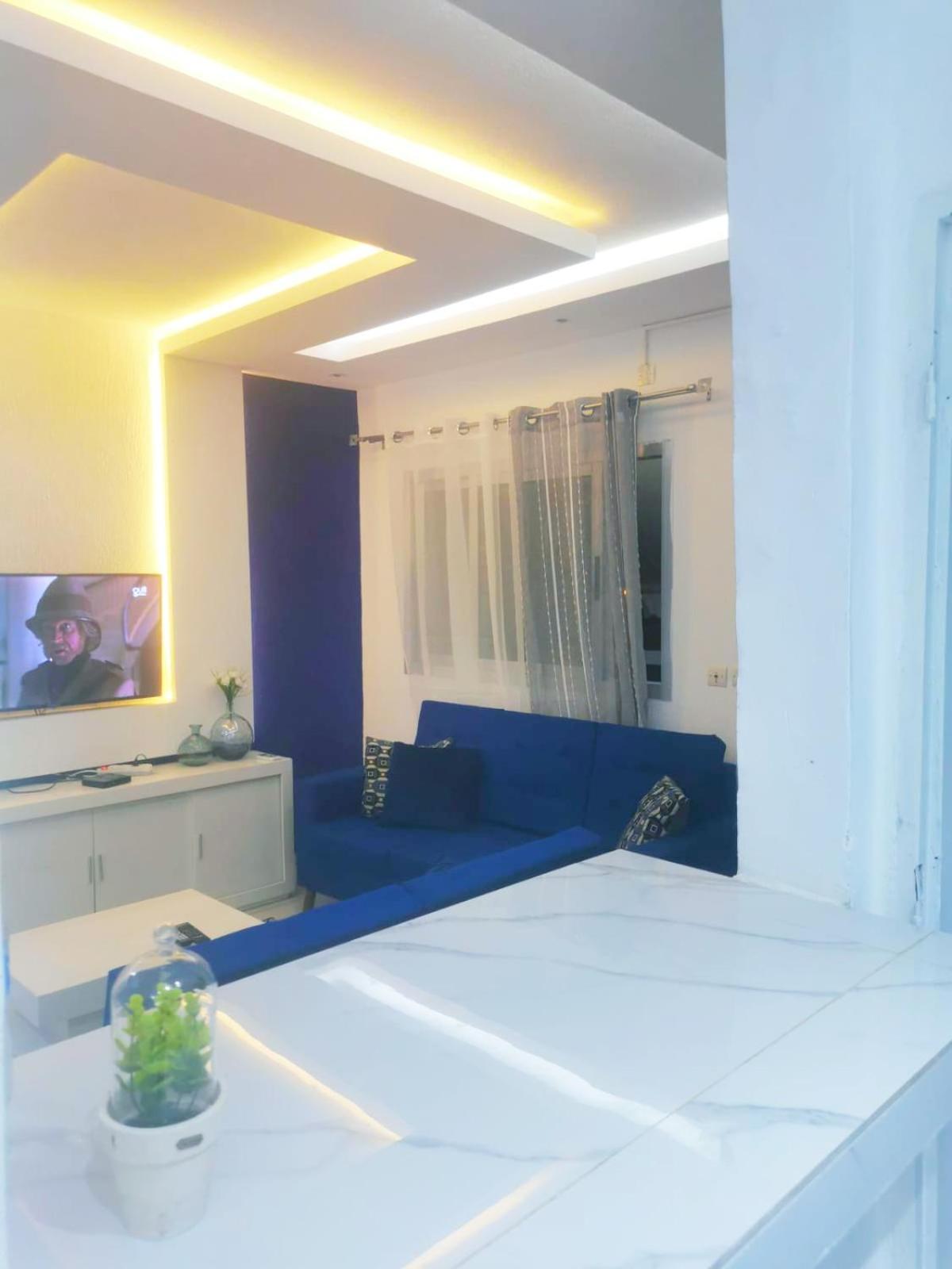 Apartamento La Maison Bleue - 2 Pieces Haut Standing Abiyán Exterior foto